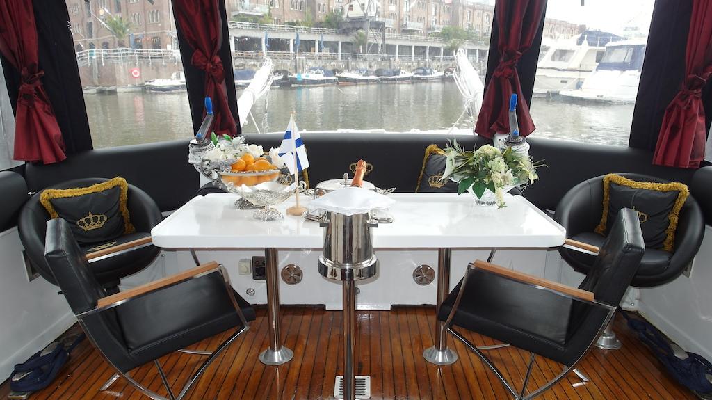 Maria Callas Yachthotel Rotterdam Eksteriør bilde